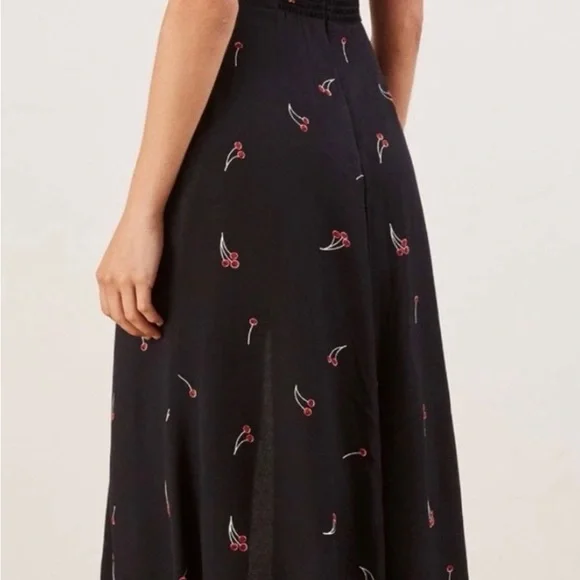 Reformation Arielle Cherry Dress - Picture 4 of 13
